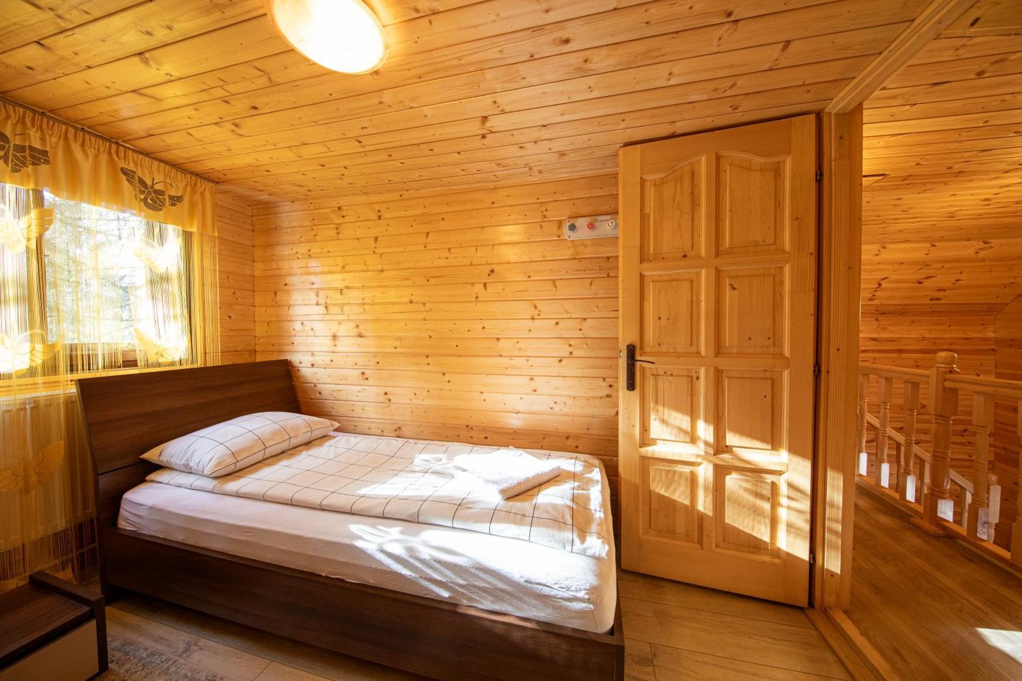 Cabana Adrienne Izvoru Mureşului Buitenkant foto